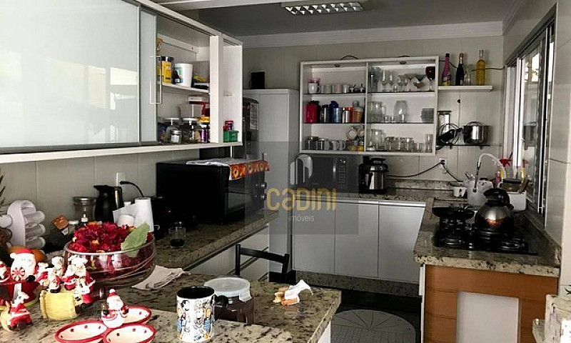 Apartamento Com 3 Do...
