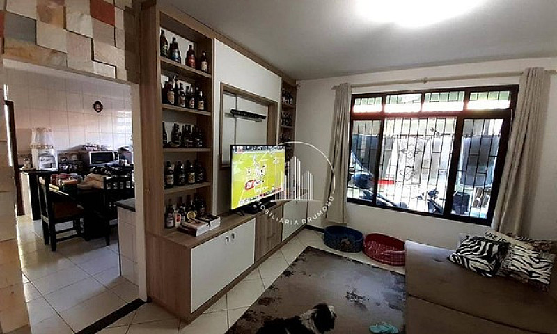 Casa À Venda, 240 M²...
