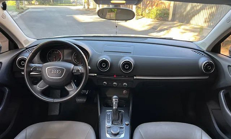 Audi A3 ...