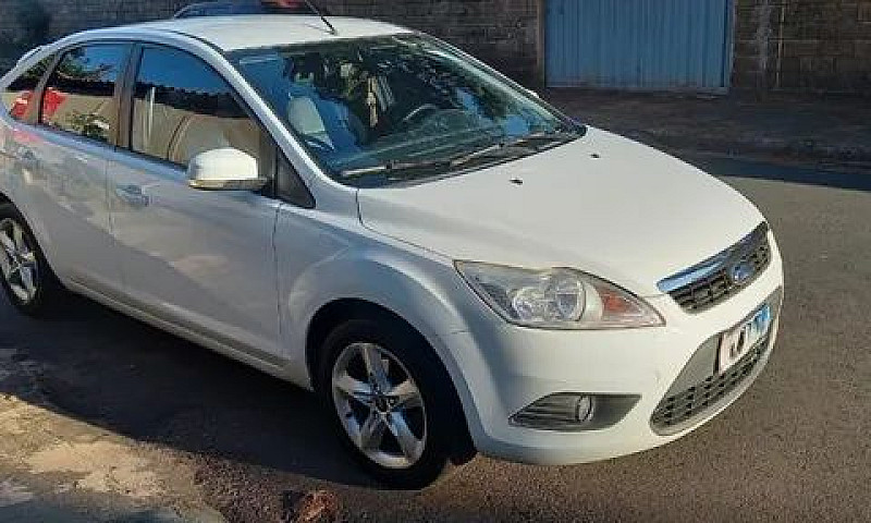 Vendo Ford Focus Hat...