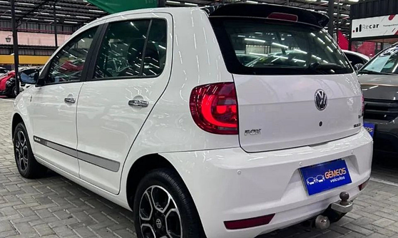 Volkswagen Fox Selec...