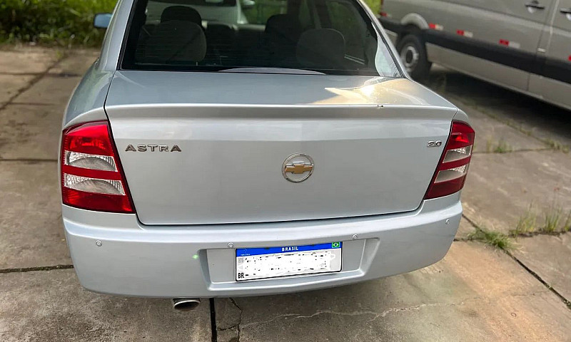 Chevrolet Astra Adva...