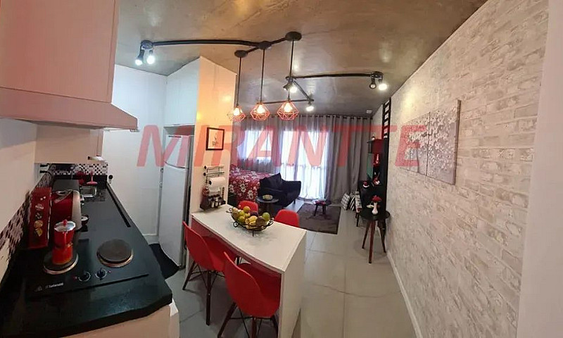 Studio Mobiliado A V...