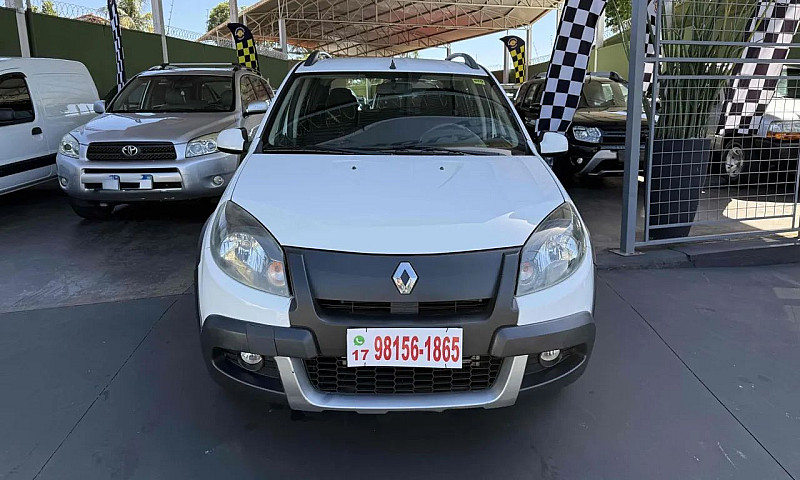 Renault Sandero Step...