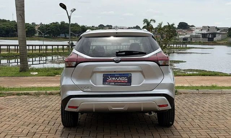 Nissan Kicks Advance...