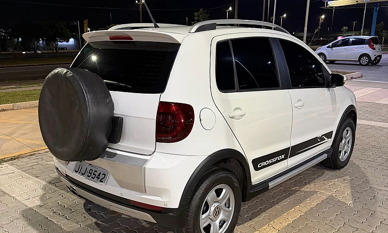 Volkswagen Crossfox ...