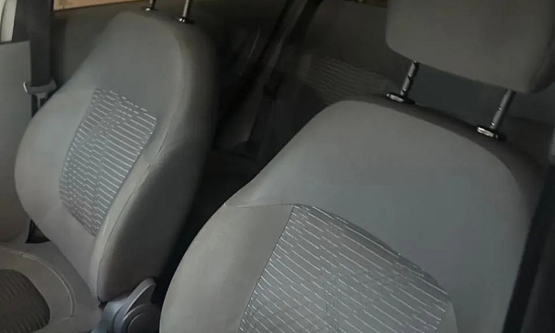 Fiat Palio Attractiv...