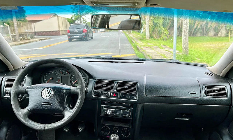 Volkswagen Golf 1.6 ...