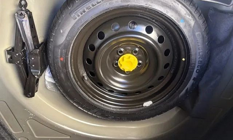 Toyota Corolla Gli 1...