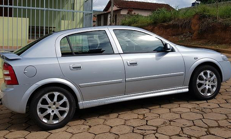 Chevrolet Astra Adva...