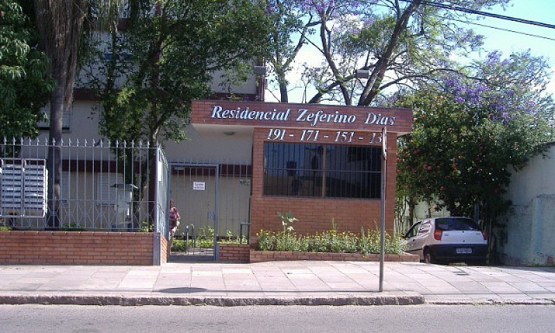 Cond Zeferino Dias...