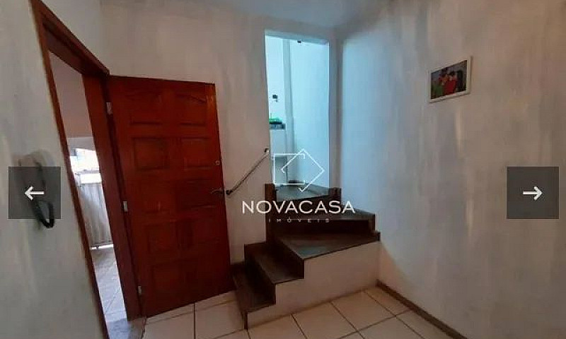 Casa Com 2 Dormitóri...