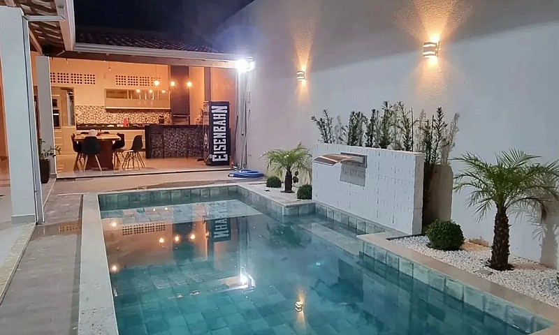 Casa Com 5 Suítes E ...