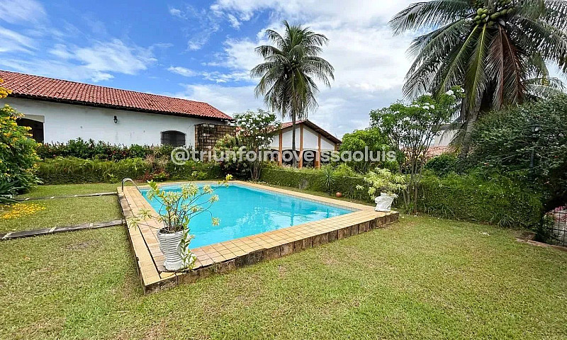 Casa No Calhau Com 3...