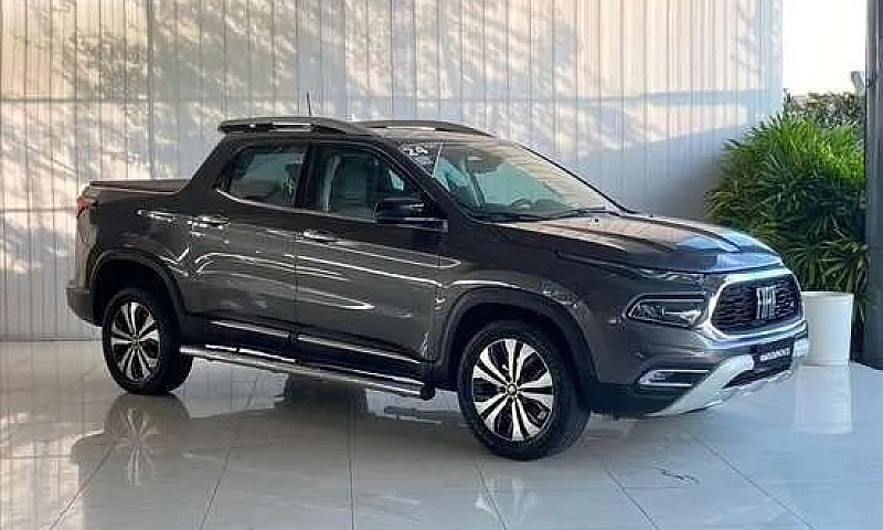 Fiat Toro Volcano 2....