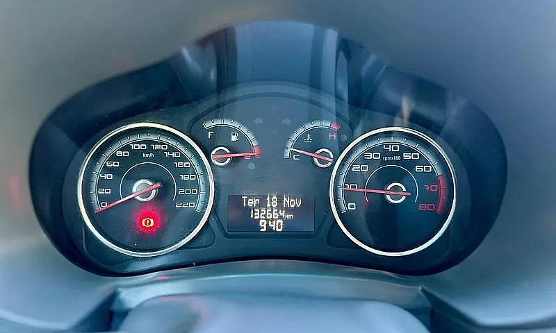 Fiat Palio Attractiv...