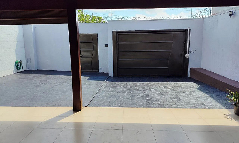 Vendo Casa Jardim Pa...