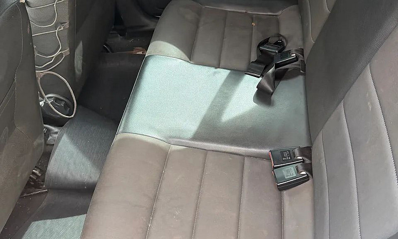 Volkswagen Gol Geraç...