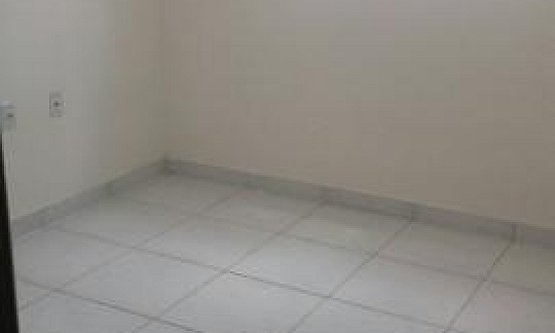 Alugo Apartamento...
