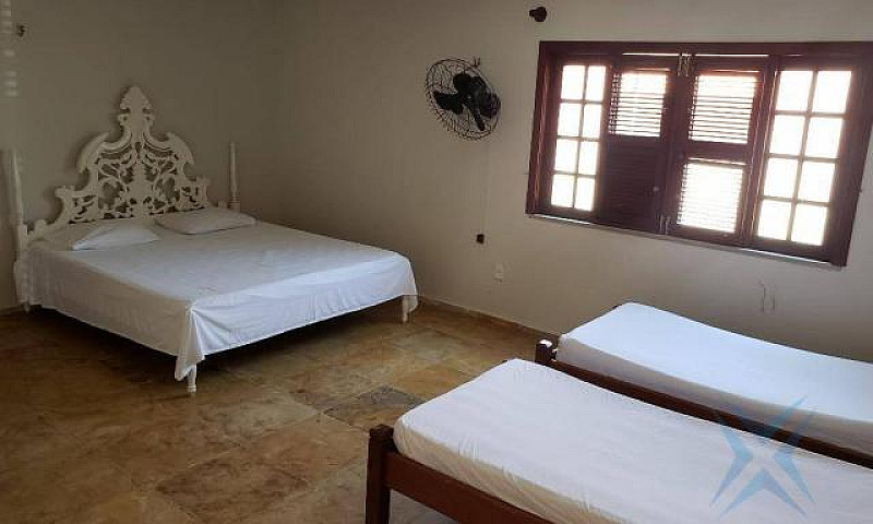 Casa Com 5 Dormitóri...