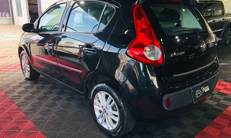 Palio Essence 1.6 Fl...