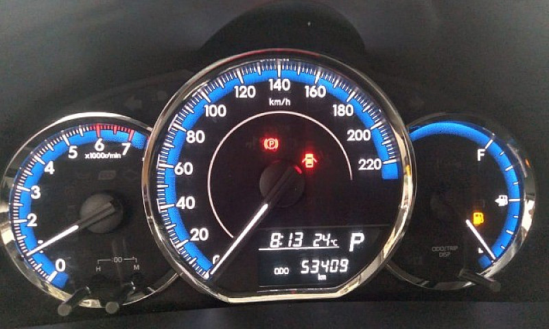 Toyota Yaris Sd Xl 1...