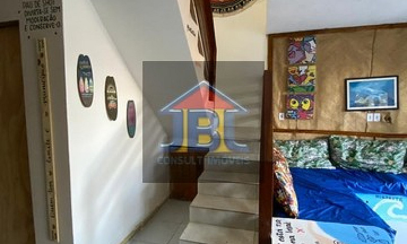 Casa Com 108M² Na Pr...