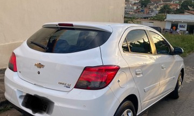 Onix 1.4 Mt Lt...