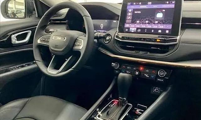 Jeep Compass 1.3 T27...