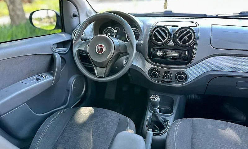 Fiat Palio Attractiv...