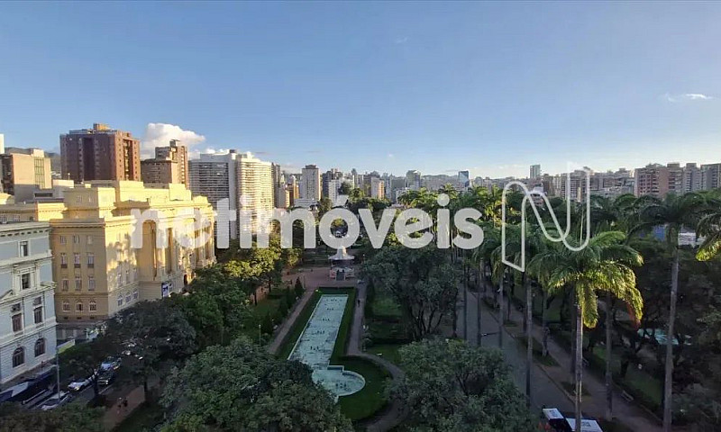 Apartamento Em Frent...