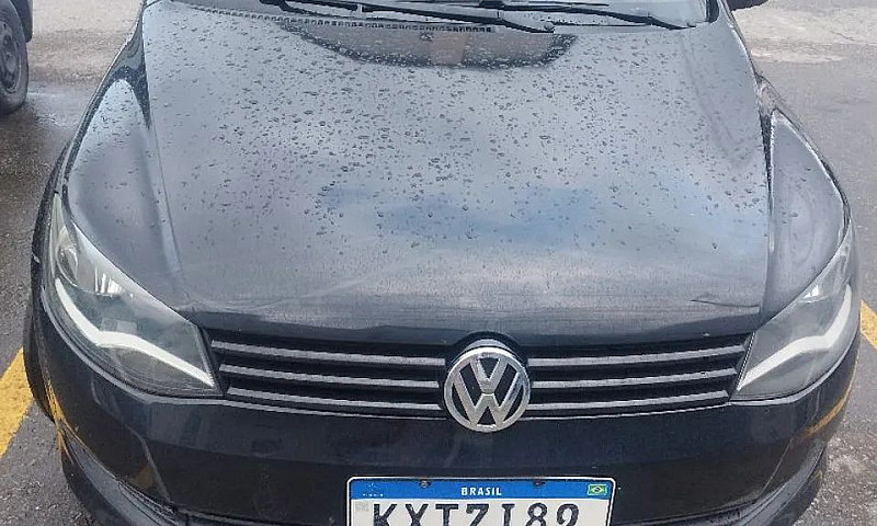 Volkswagen Voyage 1....