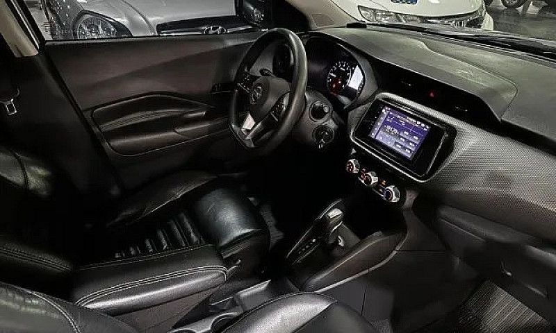 Nissan Kicks Active ...