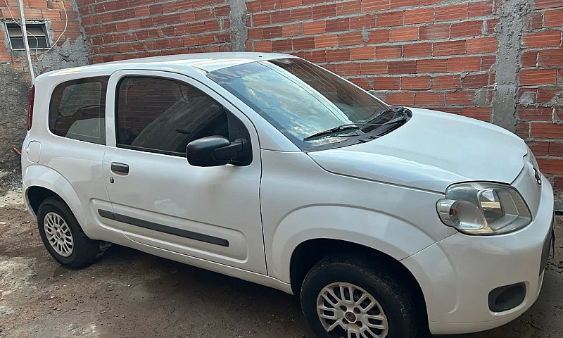 Fiat Uno Vivace Cele...