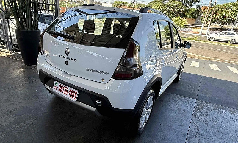 Renault Sandero Step...