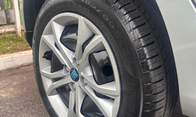 Fiat Argo Drive 1.0 ...
