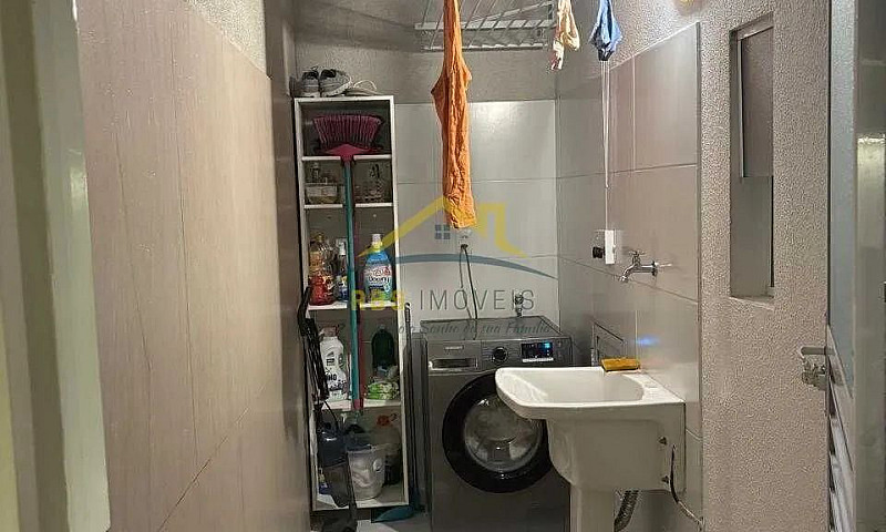 Casa Em Condomínio 3...