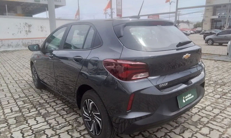 Chevrolet Onix Hatch...