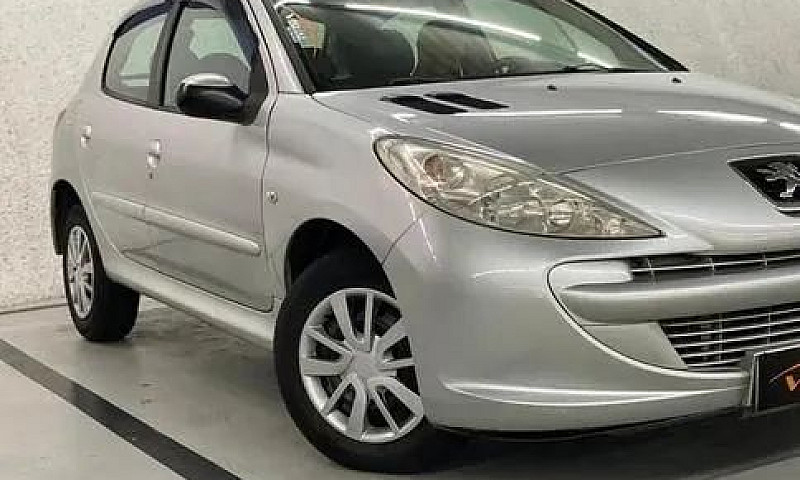 Peugeot 207 Xr 1.4 F...