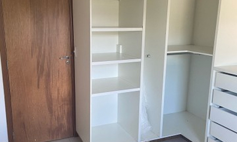 Aluga Se Apartamento...