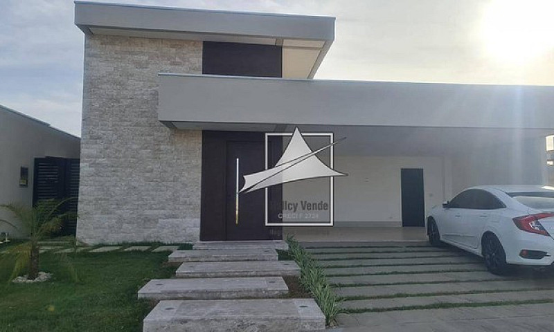 Casa Com 3 Dormitóri...