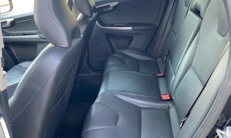 Volvo Xc-60 - 2.0 Tu...