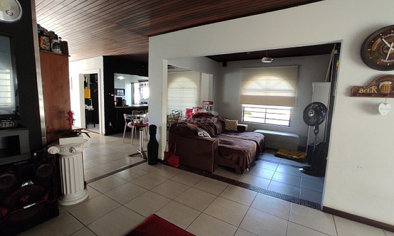 Casa No Bairro Itoup...