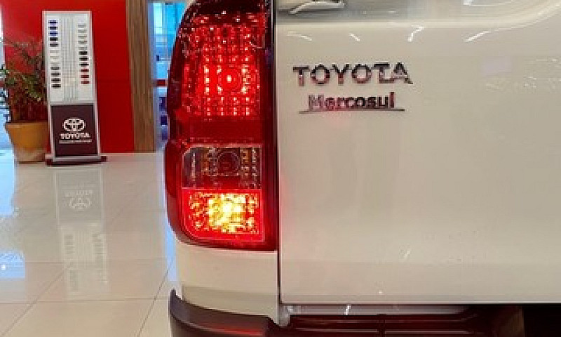 Hilux Cabine Simples...