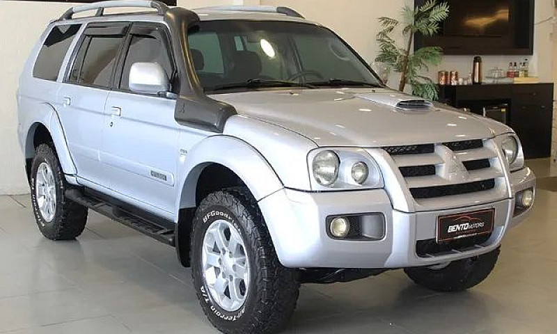 Mitsubishi Pajero Sp...