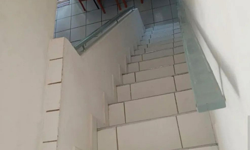 Alugo Casa Duplex Na...