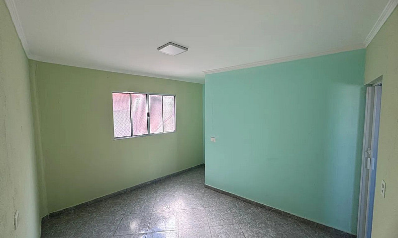 Alugo Casa 3 Cômodos...