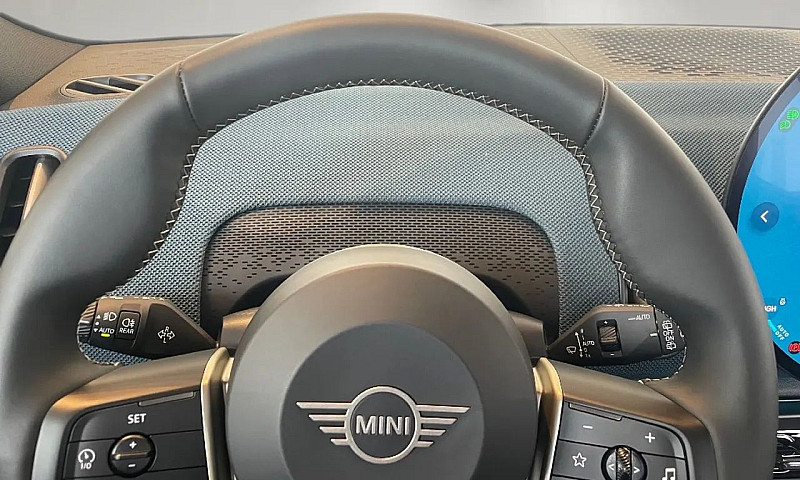 Mini Cooper Country....