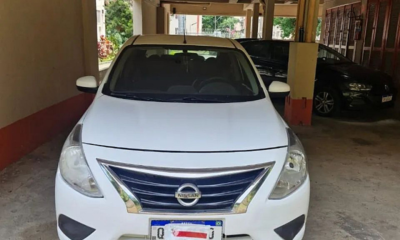 Nissan Versa 1.0 12V...