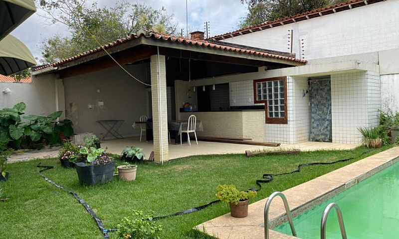 Vendo Ótima Casa Em ...